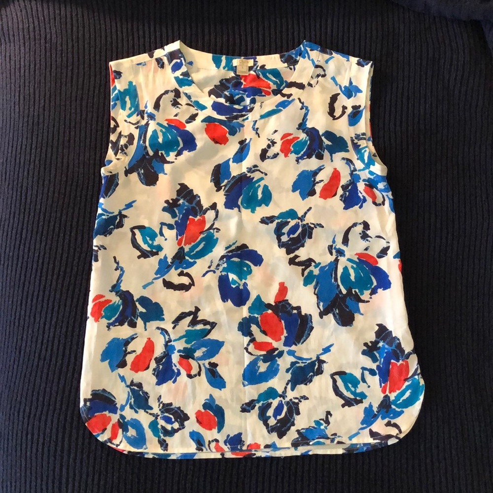 Abstract floral shell